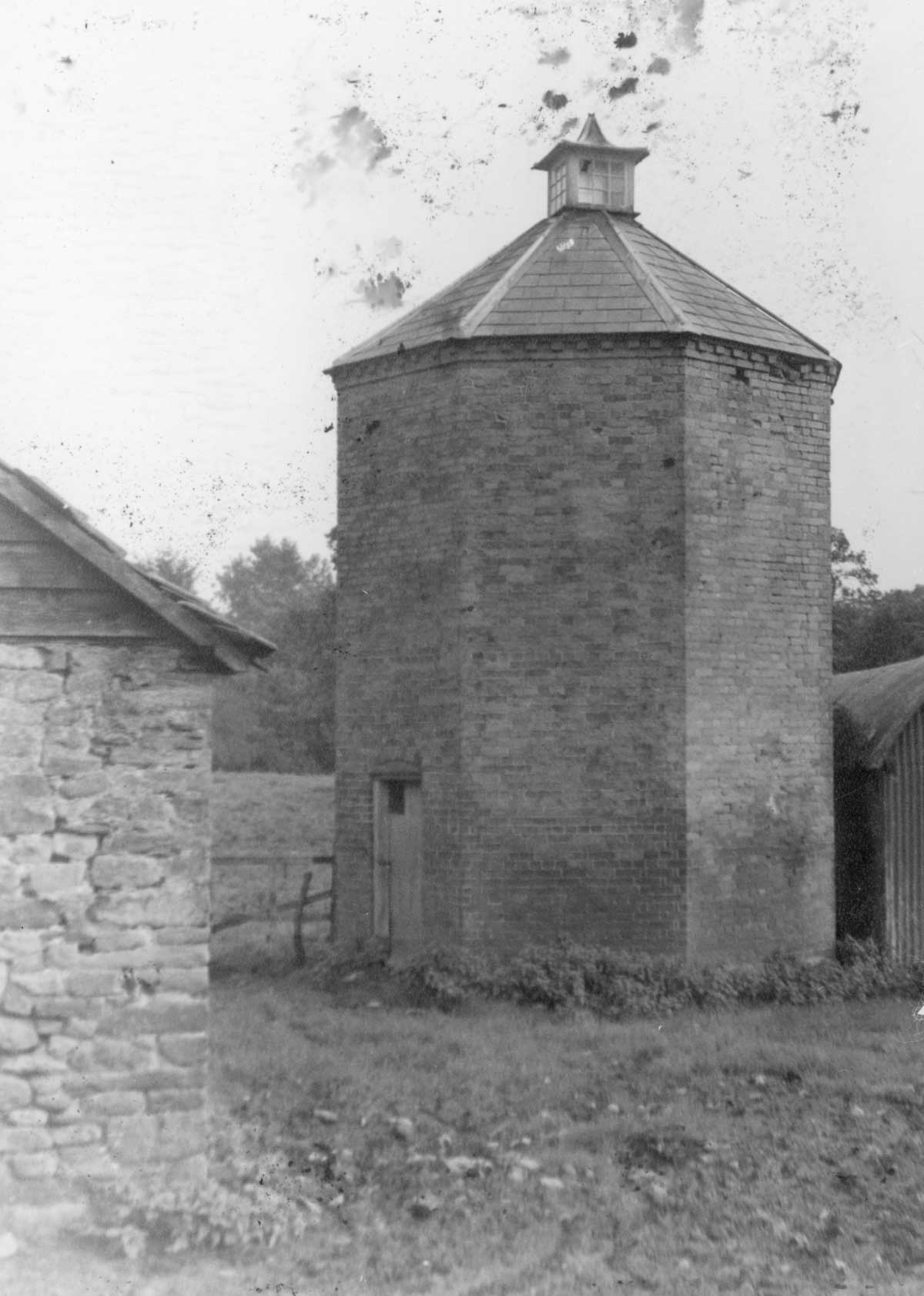 Penmaen Priory